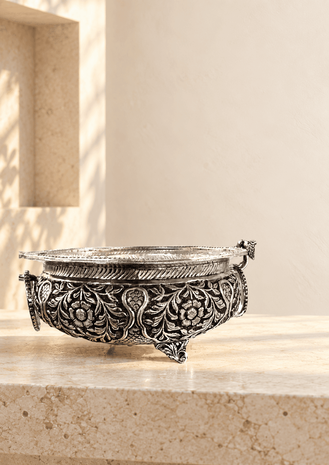 Carved Urli
