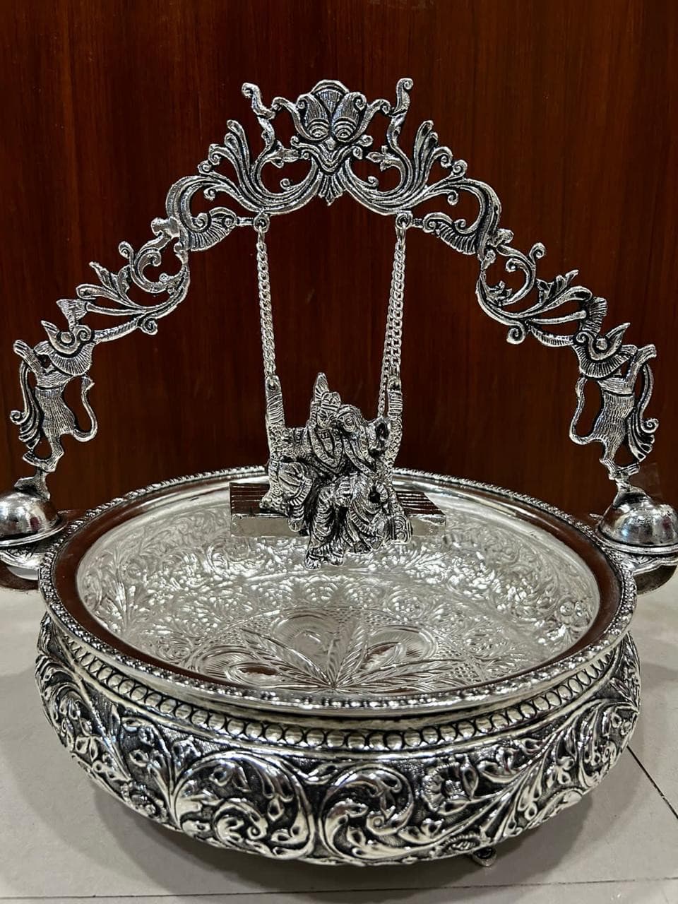 Jhula Basket Centrepiece — photo 2