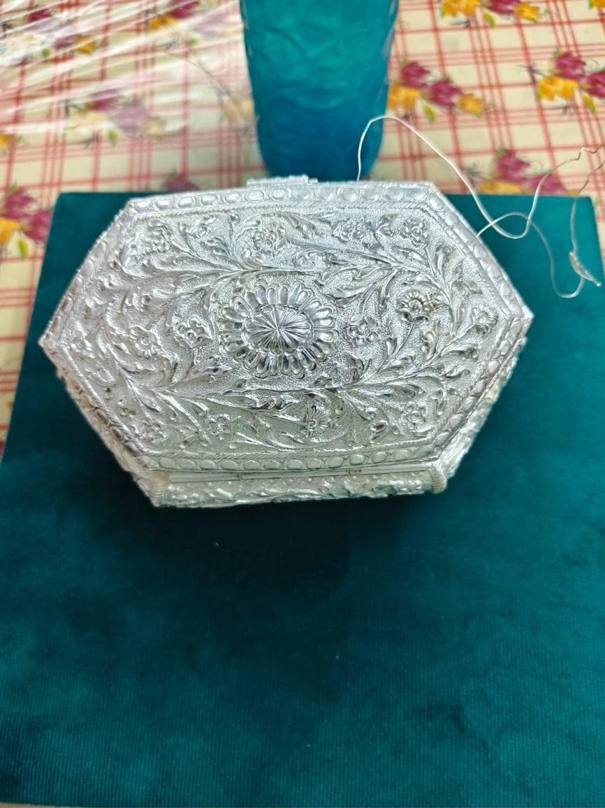 Hexagonal Box