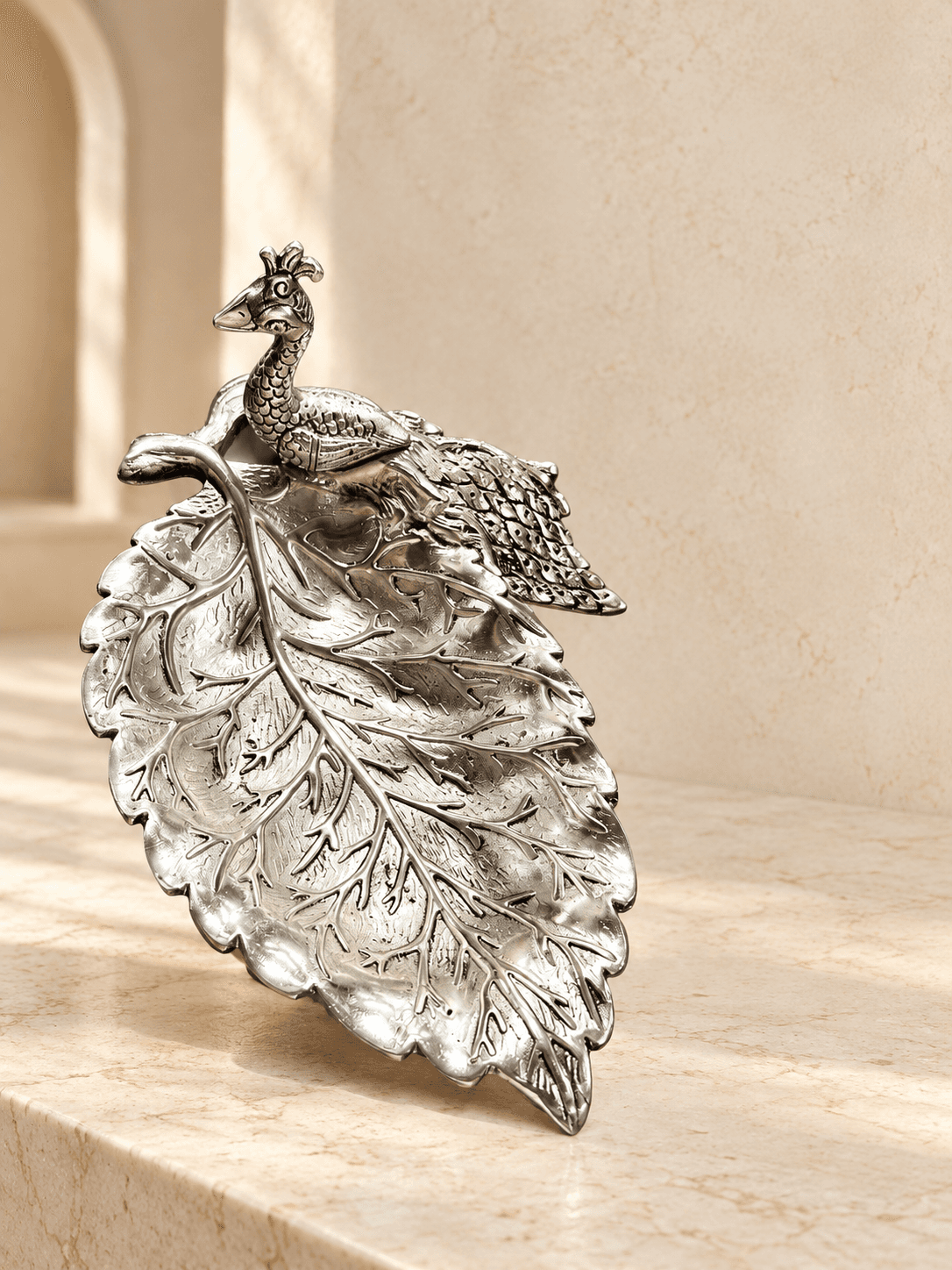 Peacock Leaf Dish — photo 2